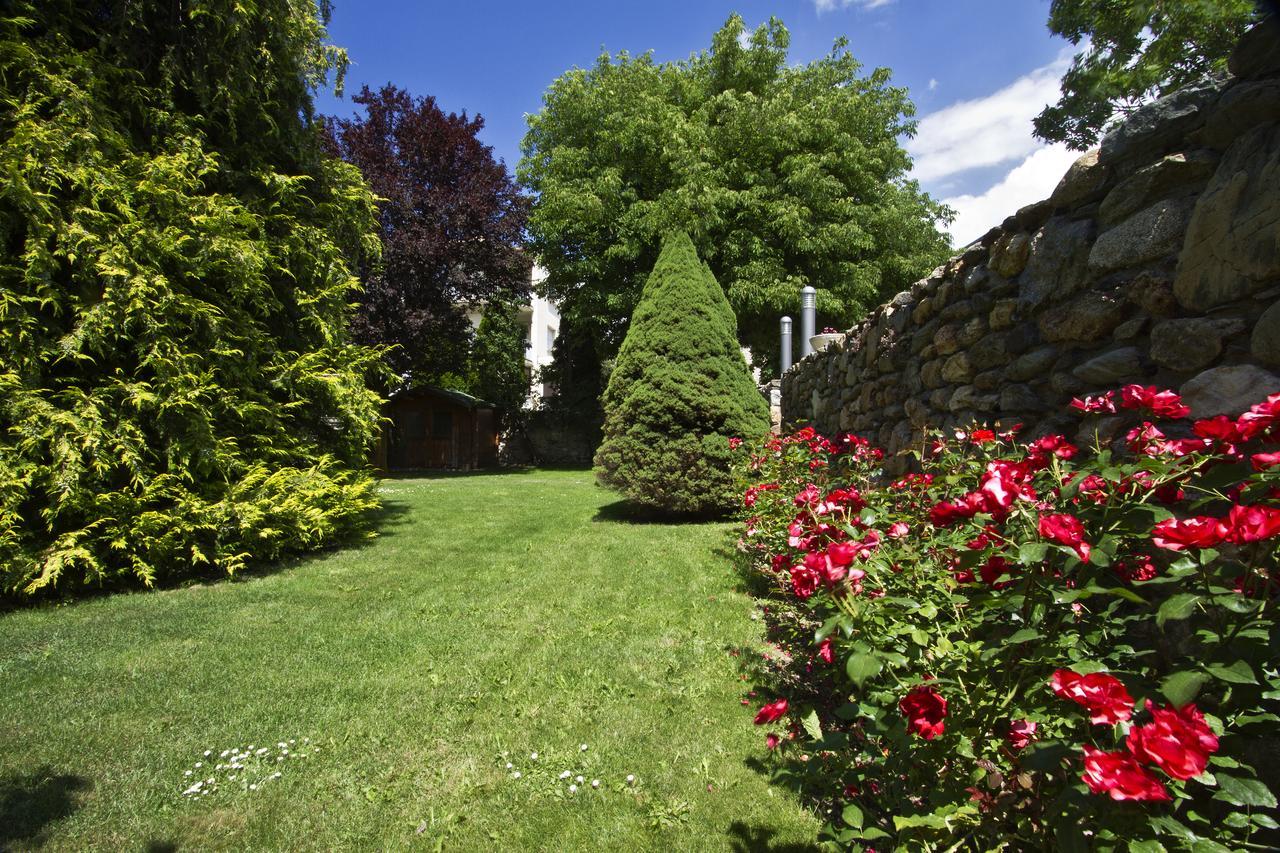 فندق Le Jardin ساياغوز المظهر الخارجي الصورة